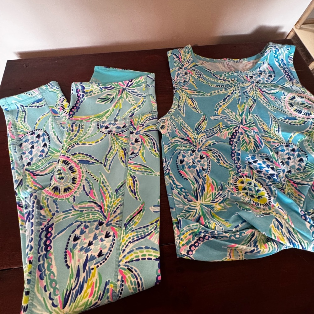 Lilly Pulitzer Blue and Pink Luxletic Top.